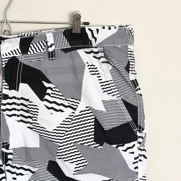 American Rag Poplin Geometric Camo Black White Lightweight Shorts Men’s 38 Slim - Picture 6 of 13